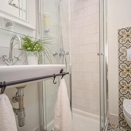 B In B Douradores Lisboa