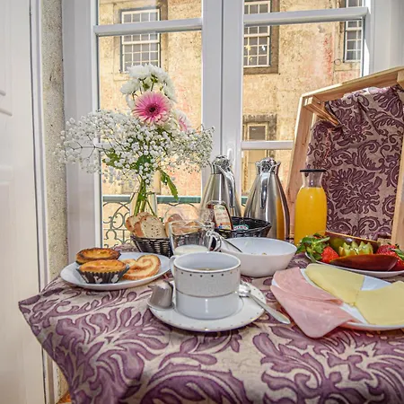 B In B Douradores Hotel