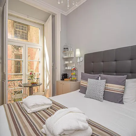 B In B Douradores Hotel *