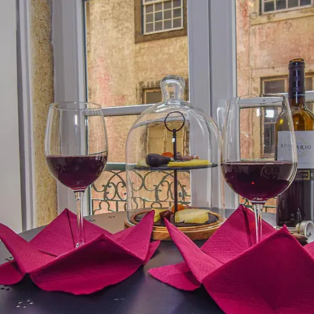 B In B Douradores リスボン