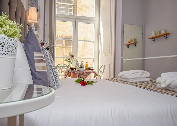 B In B Douradores ホテル